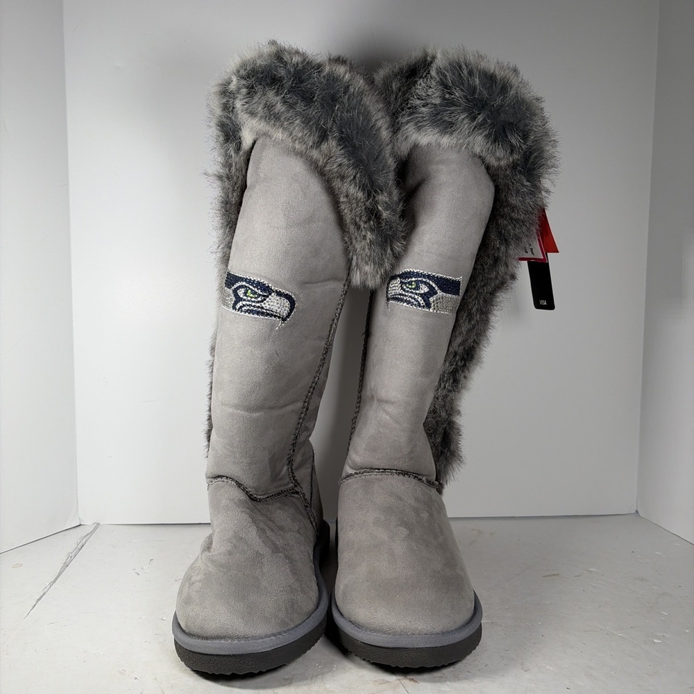 Size 11 NFL Seattle Seahawks Faux Fur Gray Synthetic Suede Boots NWT